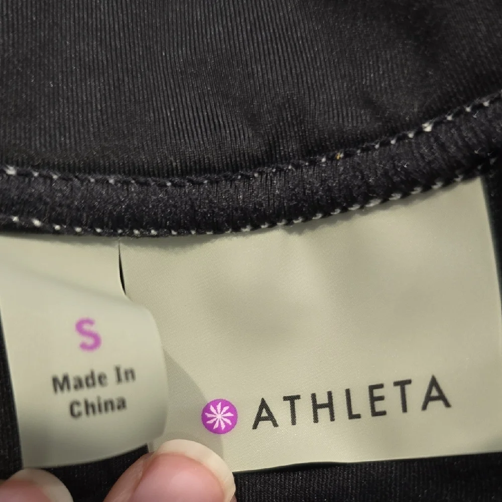 Athleta Rashguard